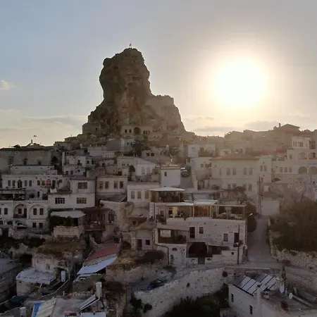 Vigneron Cave Hotel 5*