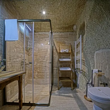 Hotel Vigneron Cave