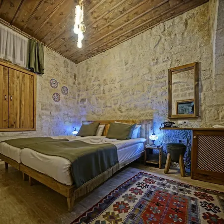 Vigneron Cave Hotel 5*