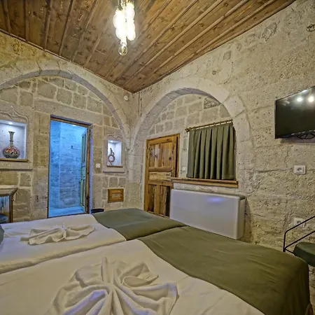 Vigneron Cave Hotel