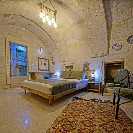 Vigneron Cave Hotel 5*