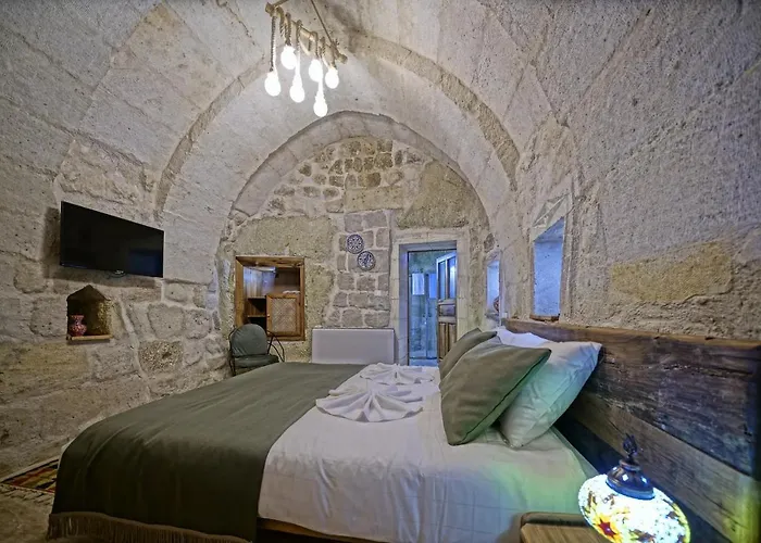 Vigneron Cave Hotel