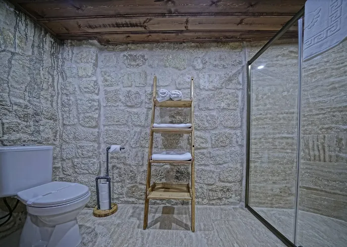 Vigneron Cave Hotel 5*