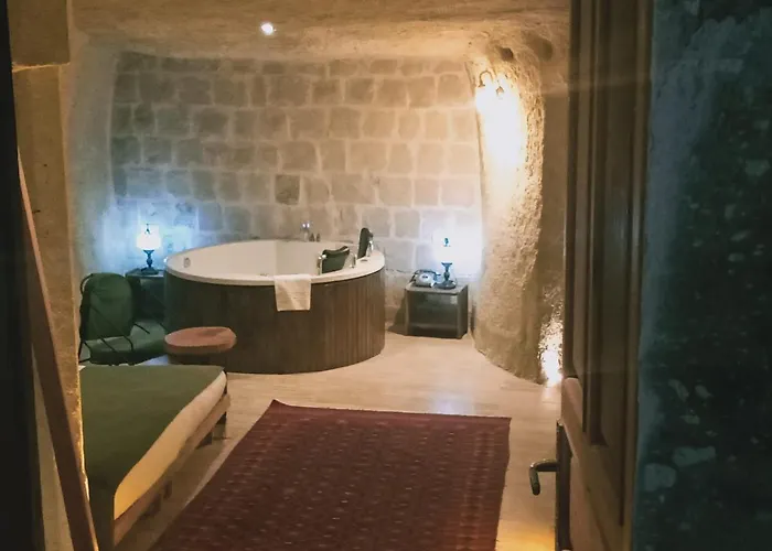 Hotel Vigneron Cave 5*